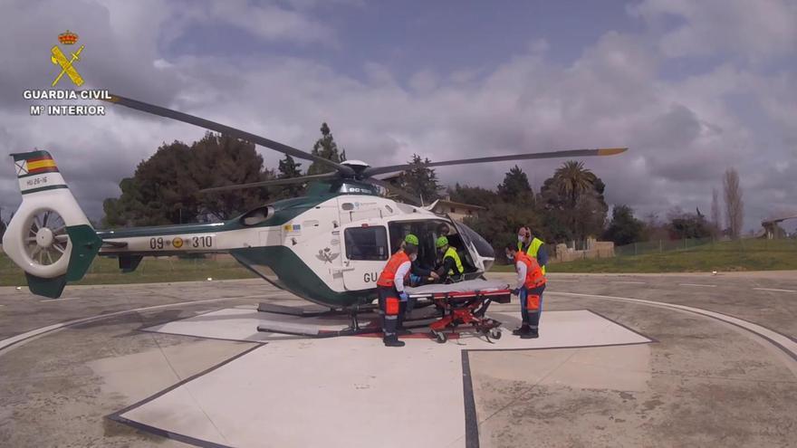 Rescatan en helicóptero a un ciclista herido en la carretera de sa Calobra