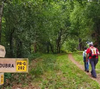 Homenaxe ás veciñas que construíron Camariñas