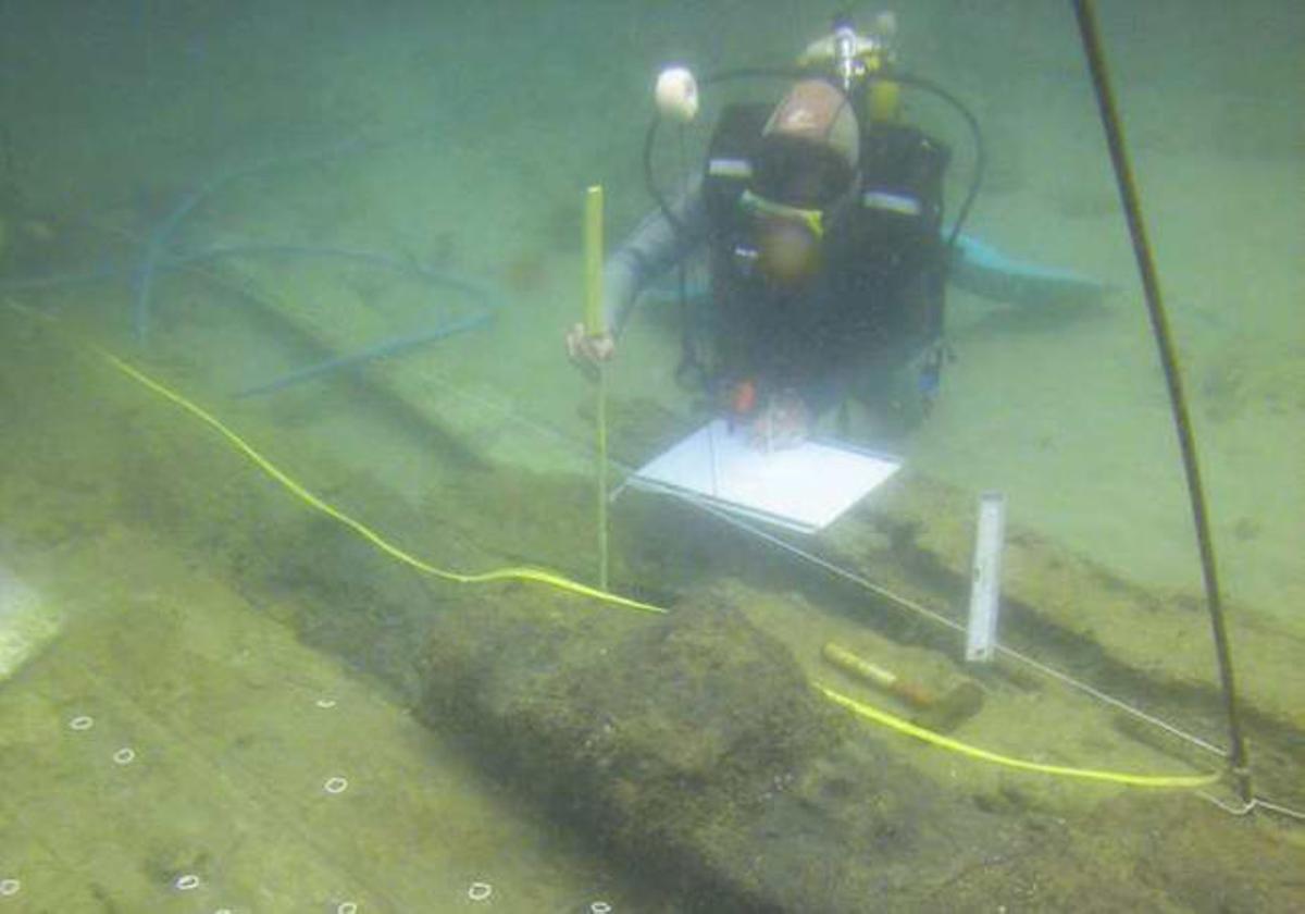 El Museo Nacional Naval colaboró en la investigación.