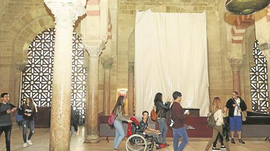 Cultura recuerda a Pedro García que actuó «como debía» con la segunda puerta de la Mezquita