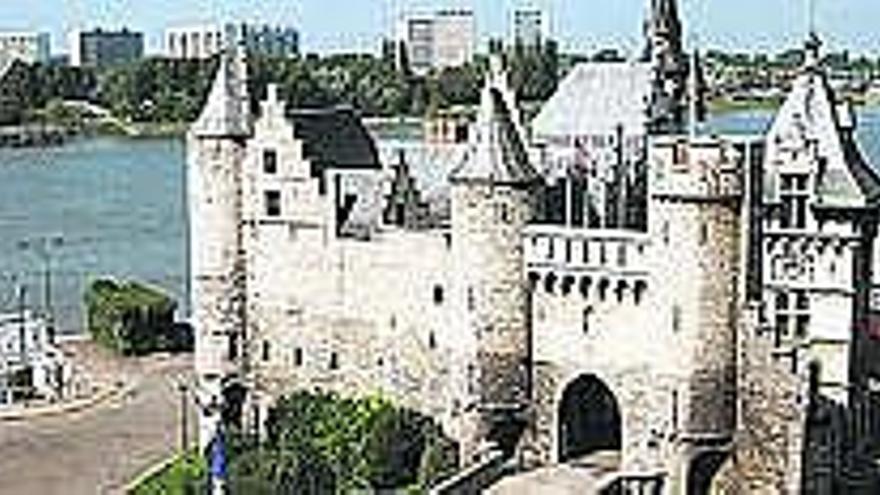 El castillo medieval Het Steen, en Amberes.