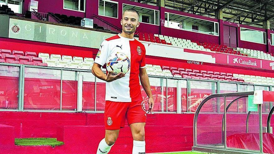 Enric Franquesa és un dels futbolistes que jugaran aquest curs a Girona cedits per un altre club