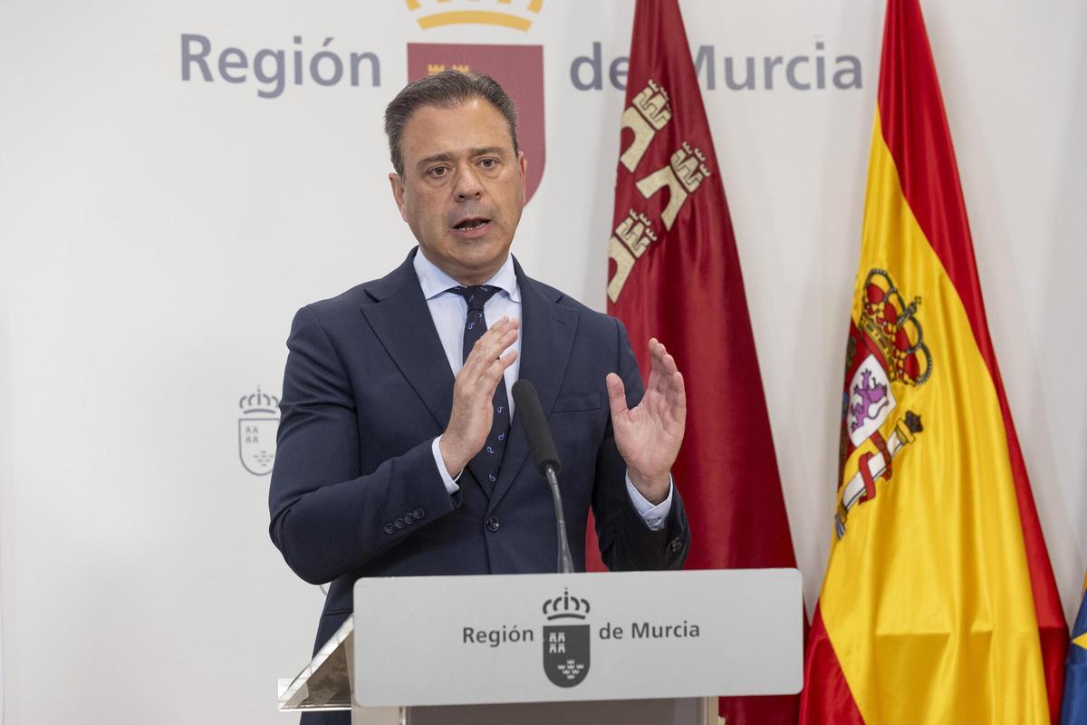 Marcos Ortuño en la rueda de prensa posterior al Consejo de Gobierno.