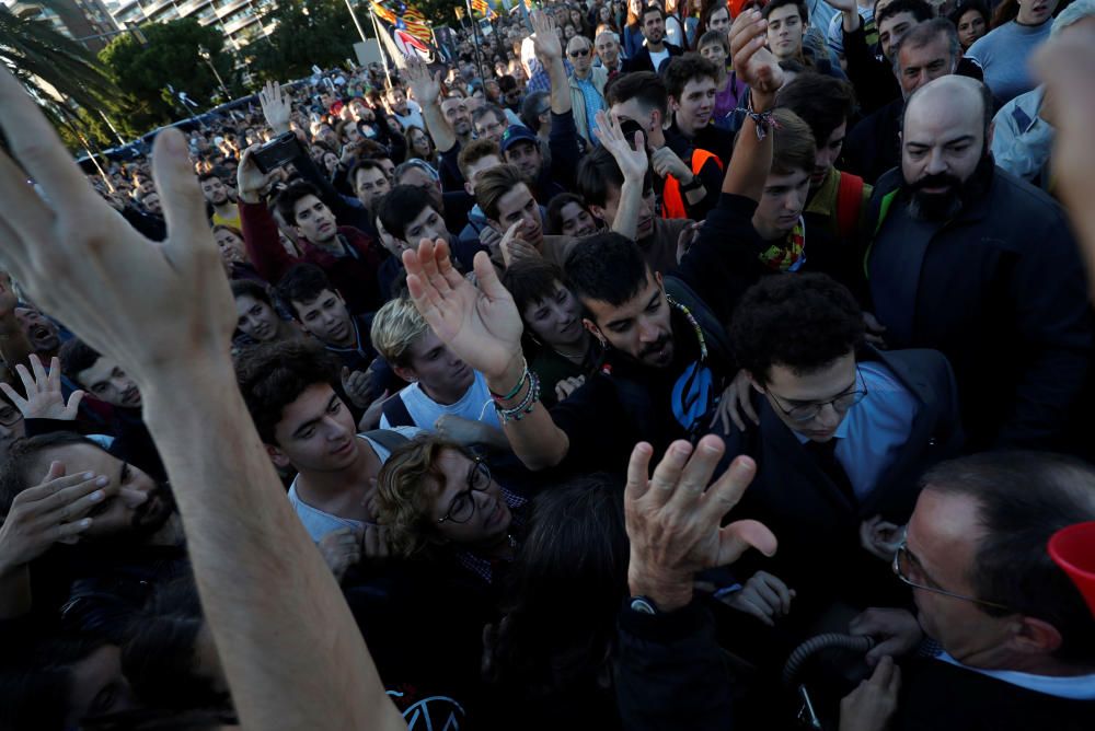 Protestas en los Premios Princesa de Girona