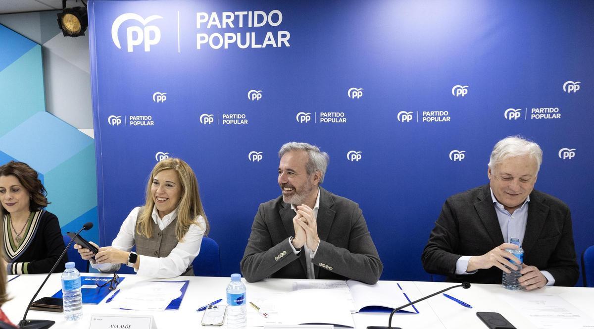 Jorge Azcón presidió este lunes la Junta Directiva Regional del PP Aragón.