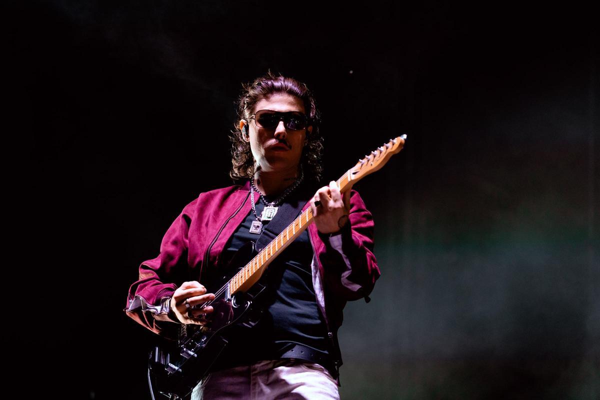 El concierto de Califato ¾ y La Plazuela de Icónica Santalucía Sevilla Fest en imágenes