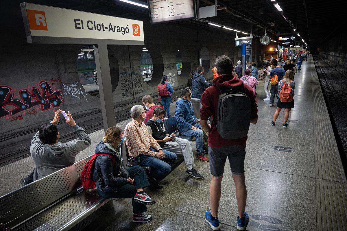 Les estacions de Fabra i Puig i El Clot de Barcelona es posaran en obres per modernitzar-se Les estacions de Fabra i Puig i El Clot de Barcelona es posaran en obres per modernitzar-se