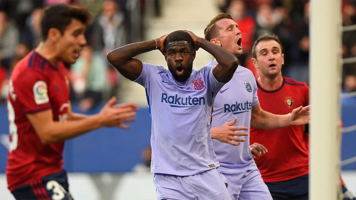 ¡La plantilla azulgrana dedica un aplauso a Umtiti por su renovación! El francés no sabe dónde meterse...