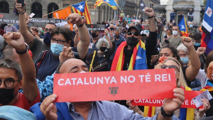 Un 41% recolzaria una república en un referèndum i 35% a la monarquia