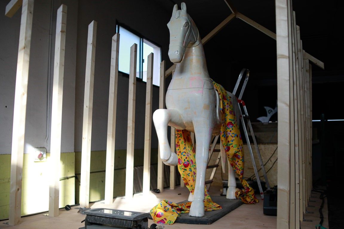 Preparativos de la cabalgata de Reyes de Sant Antoni