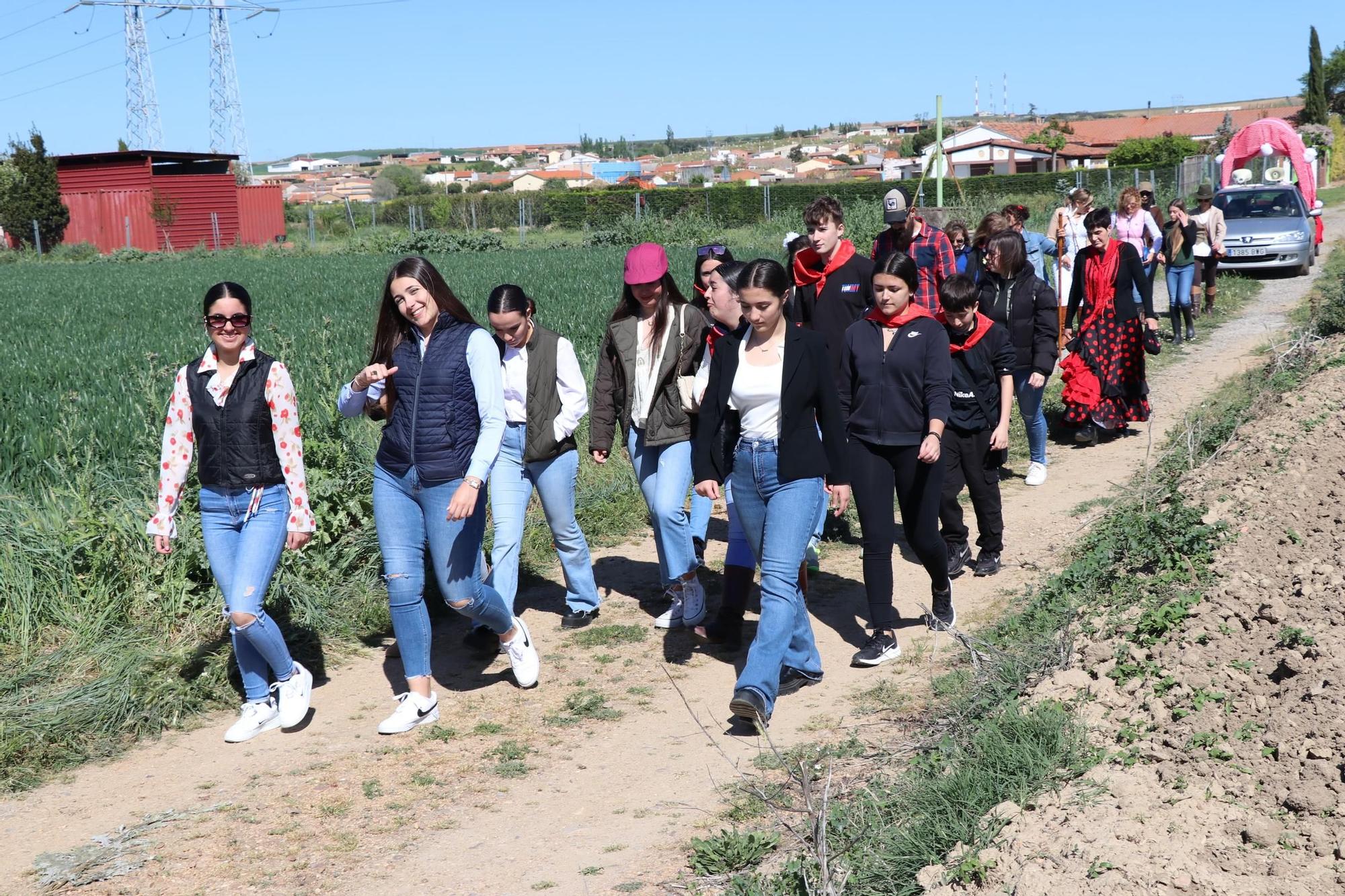 GALERÍA | Coreses se va de &quot;Ruta flamenca&quot;