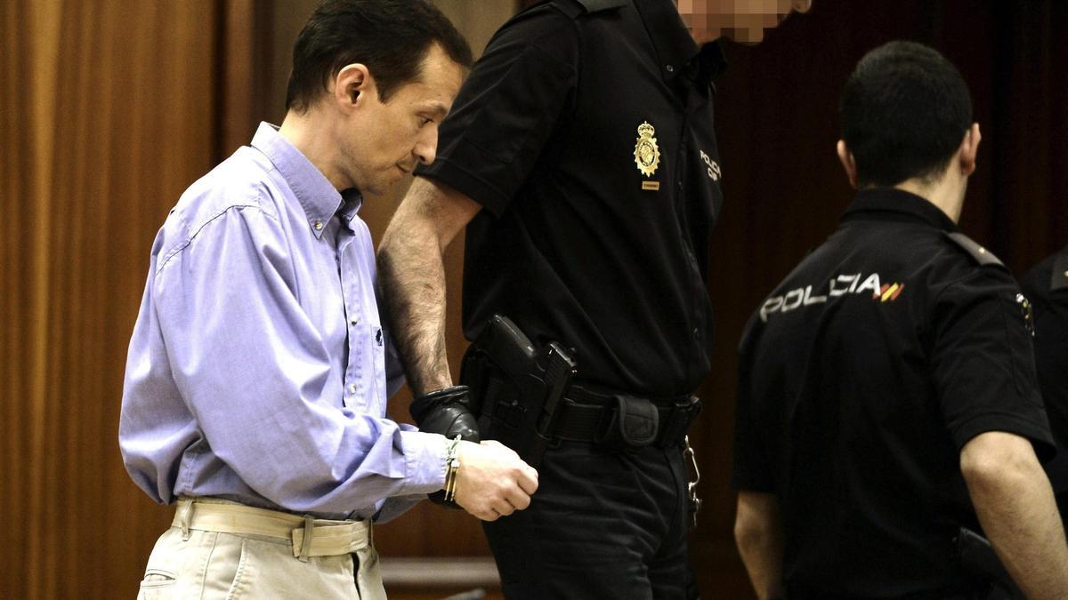 José Bretón, tras escuchar el veredicto del jurado por el asesinato de sus hijos.