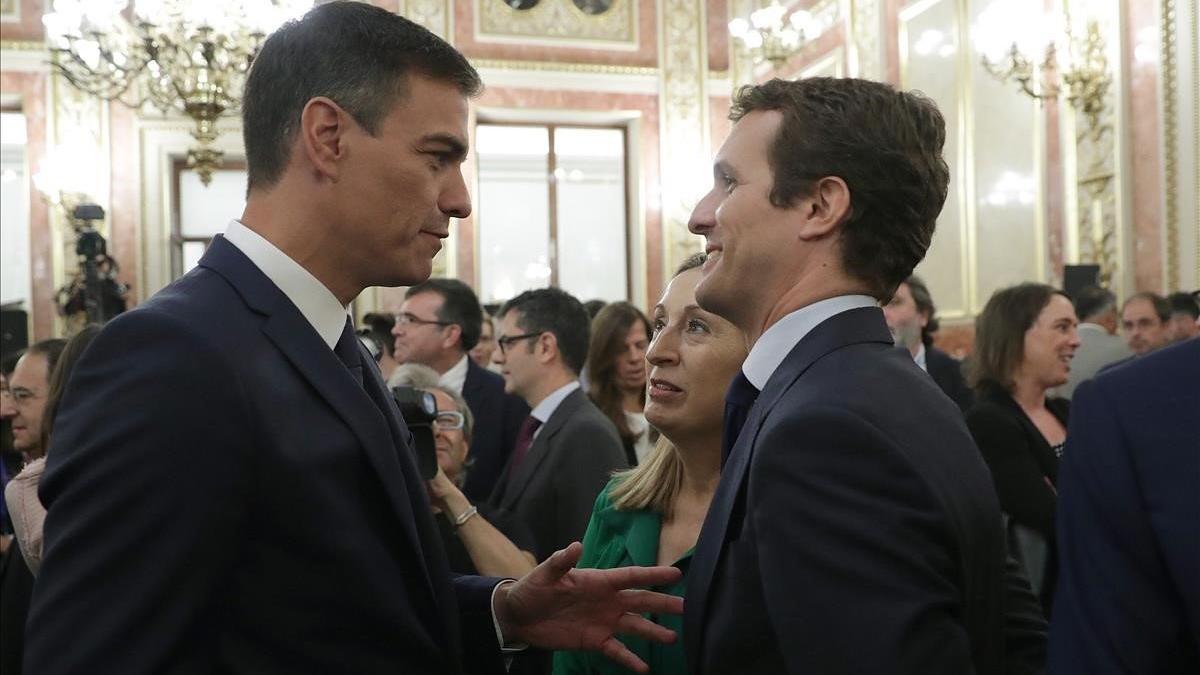 Pedro Sánchez y Pablo Casado actos XL aniversario de la Constitución