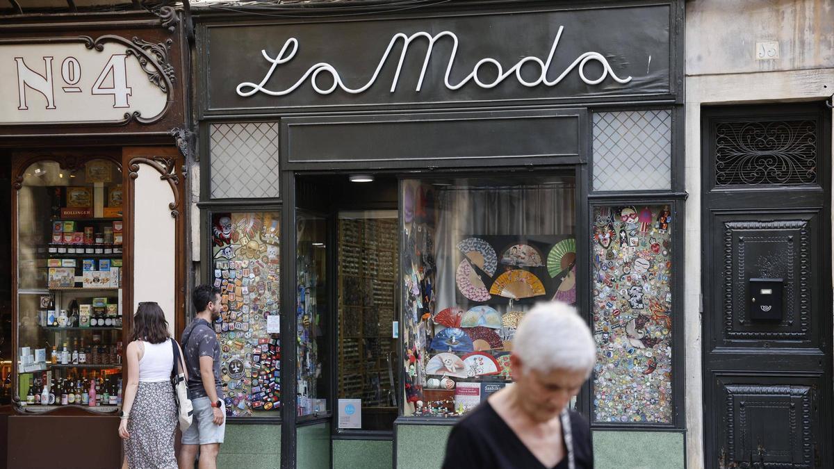 La Moda, la merceria situada a la plaça del Vi de Girona.