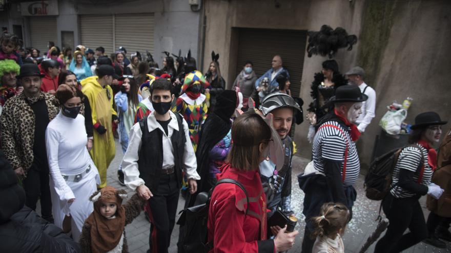 El Carnaval de Sallent estrena un gegant i trasllada la festa infantil al dilluns