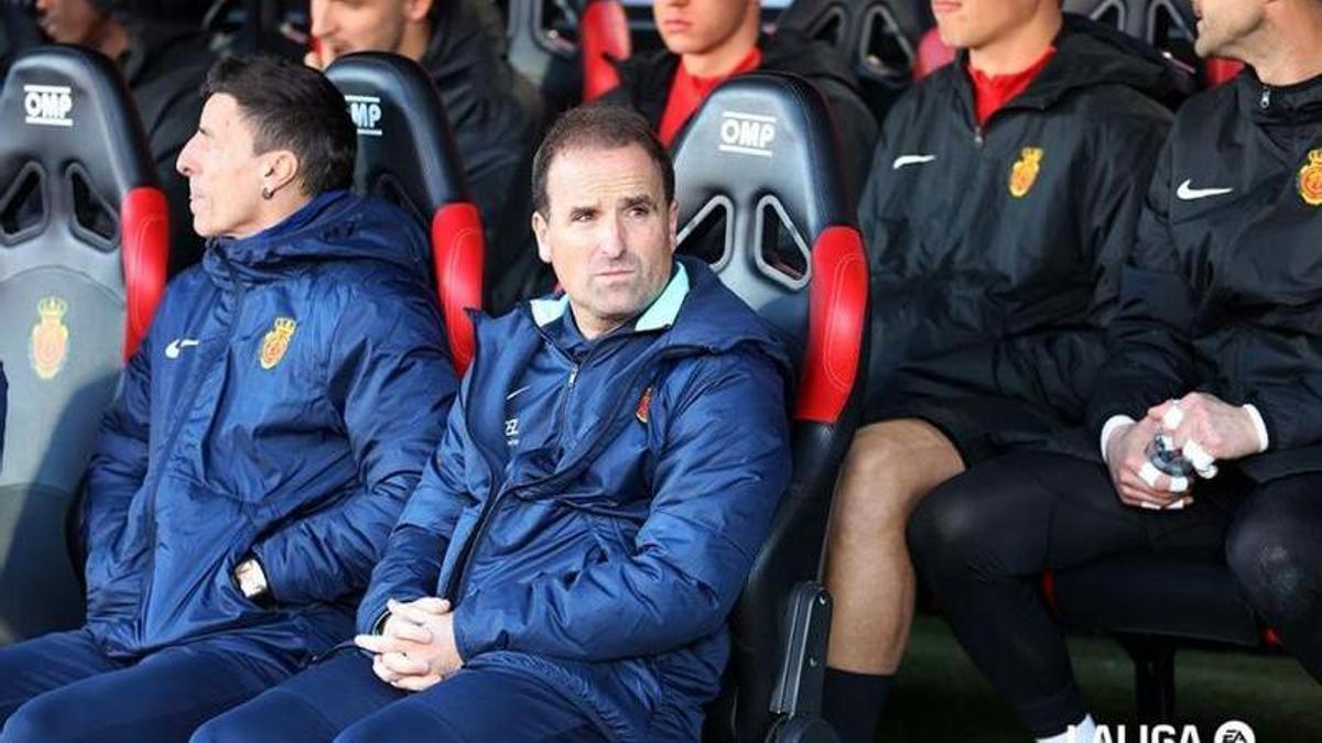 Jagoba Arrasate, en el banquillo antes del Mallorca-Espanyol.