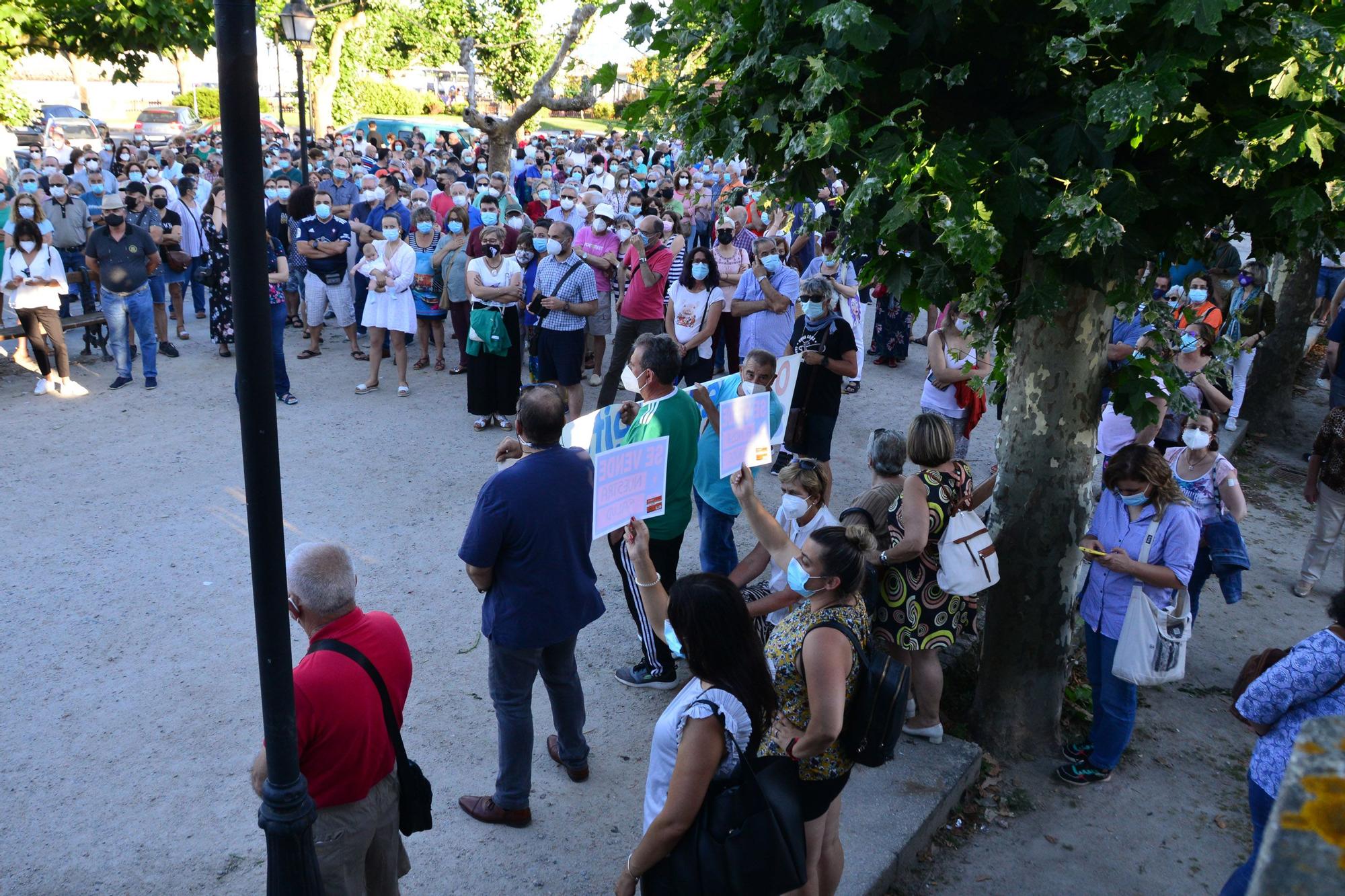 Marcha por la sanidad pública en Cangas