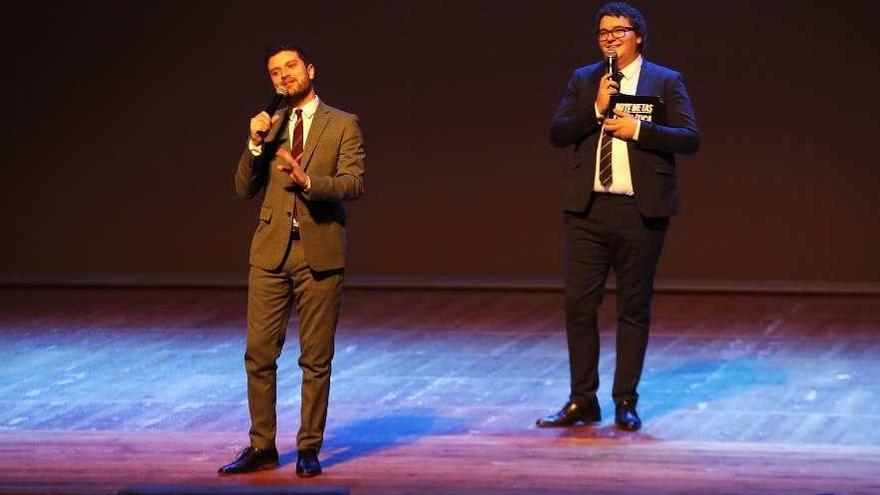 Miguel Maldonado y Facu Díaz ponen humor en la jornada electoral en Vigo -  Faro de Vigo