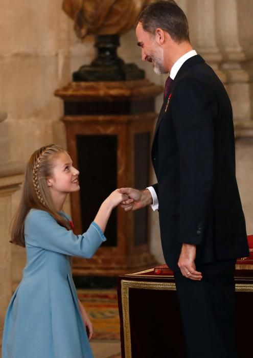 El Rey entrega el Toisón de Oro a la princesa