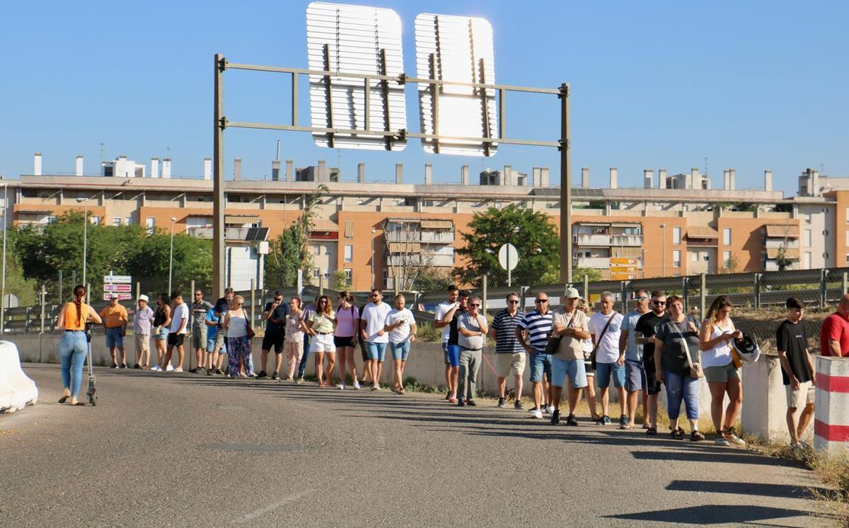 Final de la cola, con una extensión de más de 500 metros.