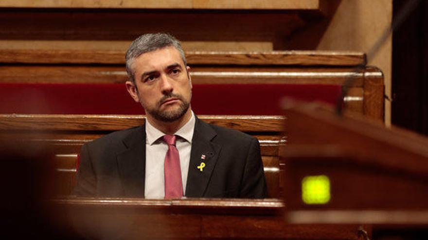 El conseller d&#039;Acció Exterior i Transparència, Bernat Solé, durant el ple del 4 de juny