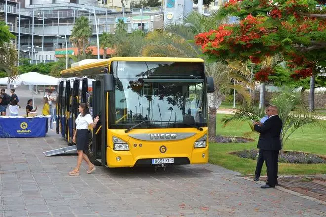 Guaguas presenta vehículos más pequeños