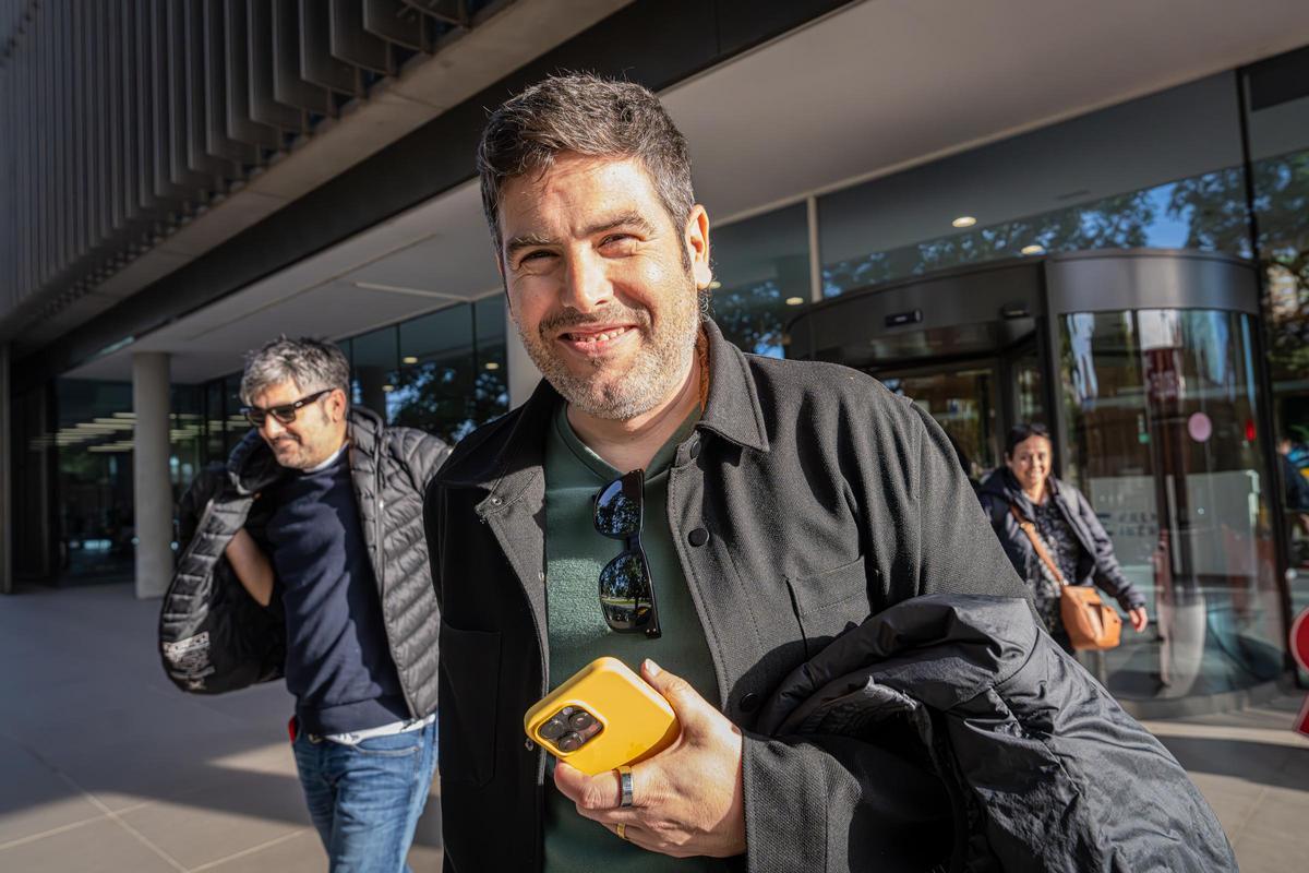 Estopa sale del edifico de Prensa Ibérica en L'Hospitalet