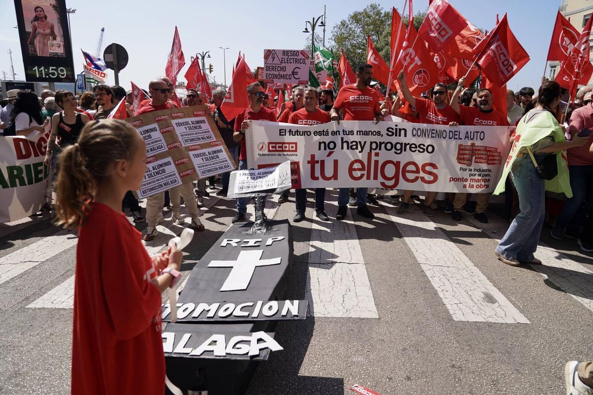 Manifestación del 1 de Mayo por las calles de la capital Manifestación del 1 de Mayo por las calles de la capital