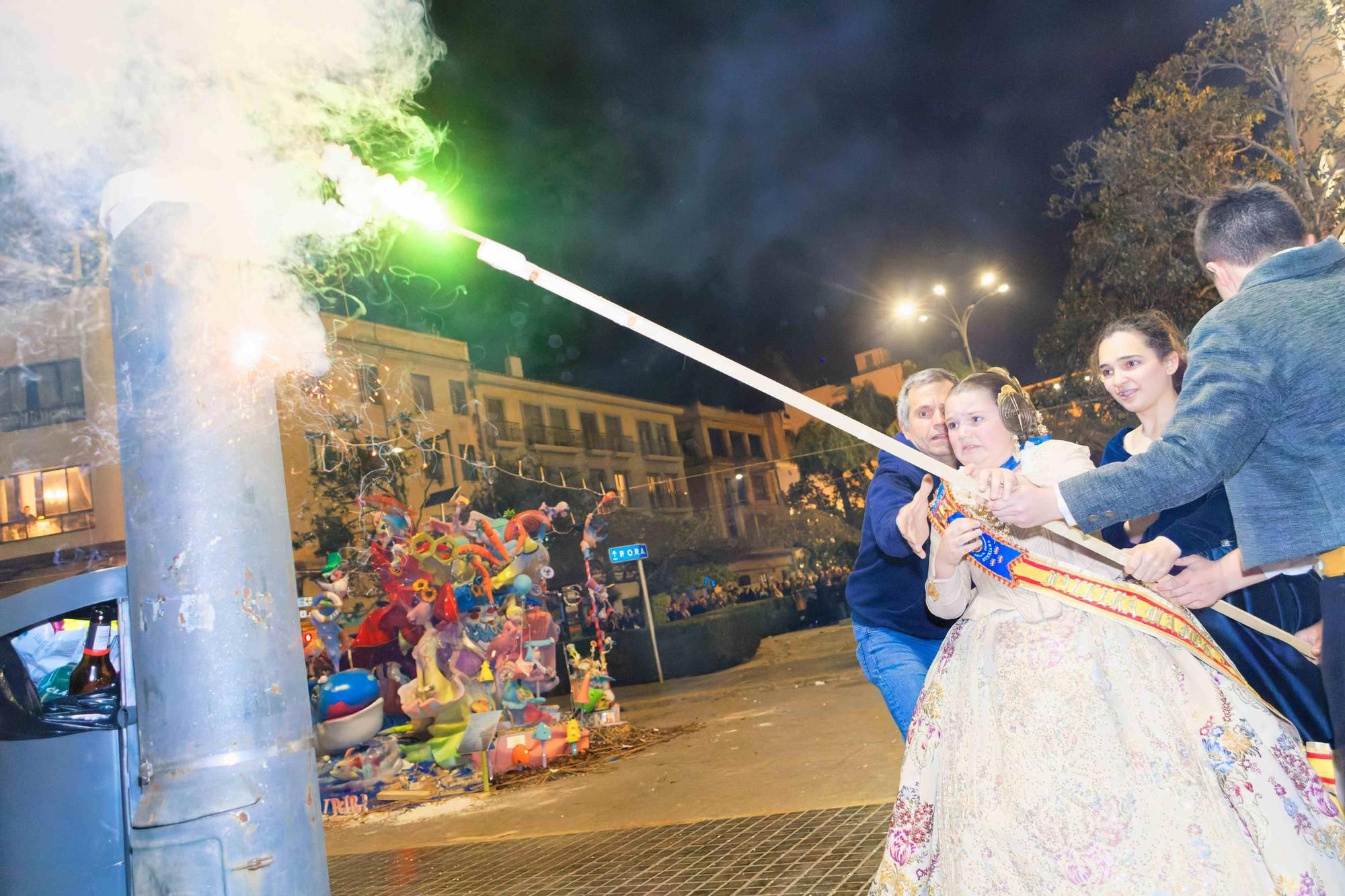 Galería de fotos de la 'cremà' de las Fallas de Burriana 2024