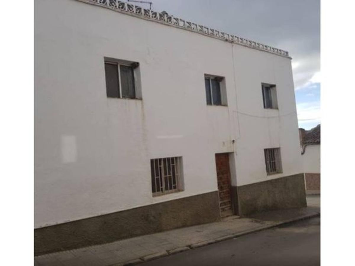 Casa en venta para reformar en Belmez