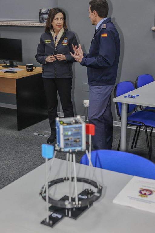 Todas las imágenes de la visita de la ministra de Defensa a la Academia General del Aire de San Javier
