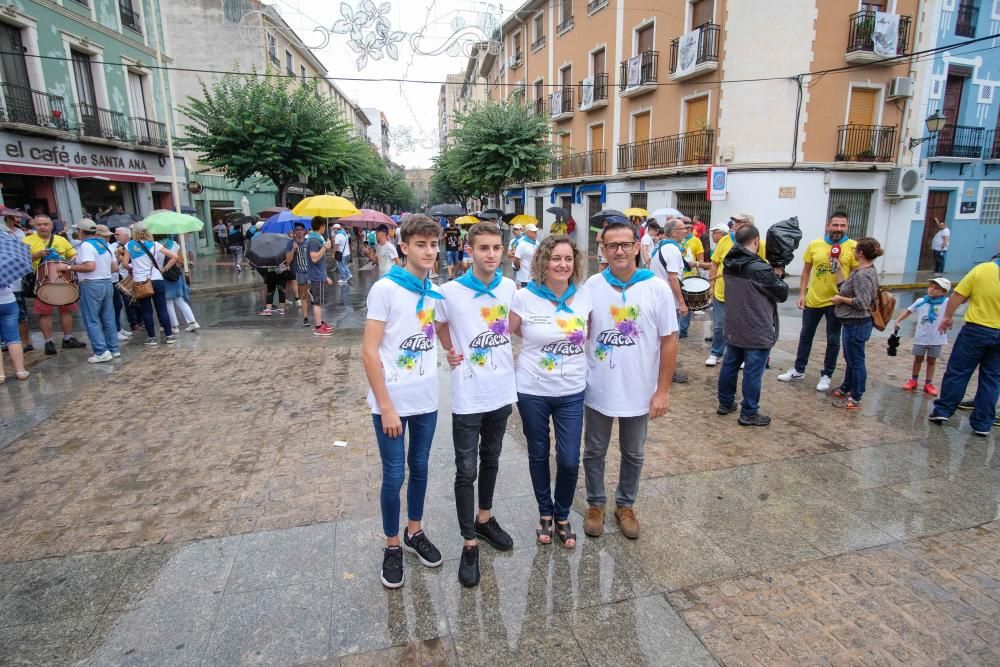 Correr la traca y suelta de globos fiestas mayores Elda