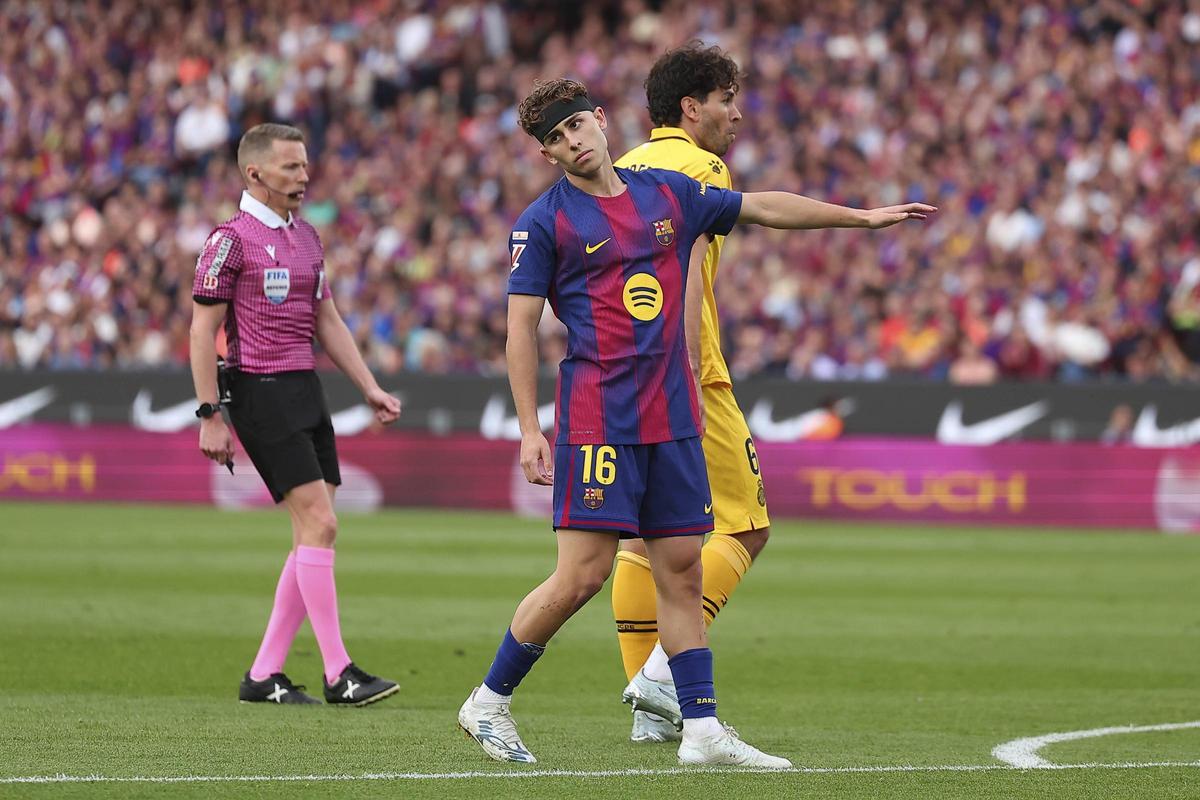 Fermín López y Cabrera, durante el derbi