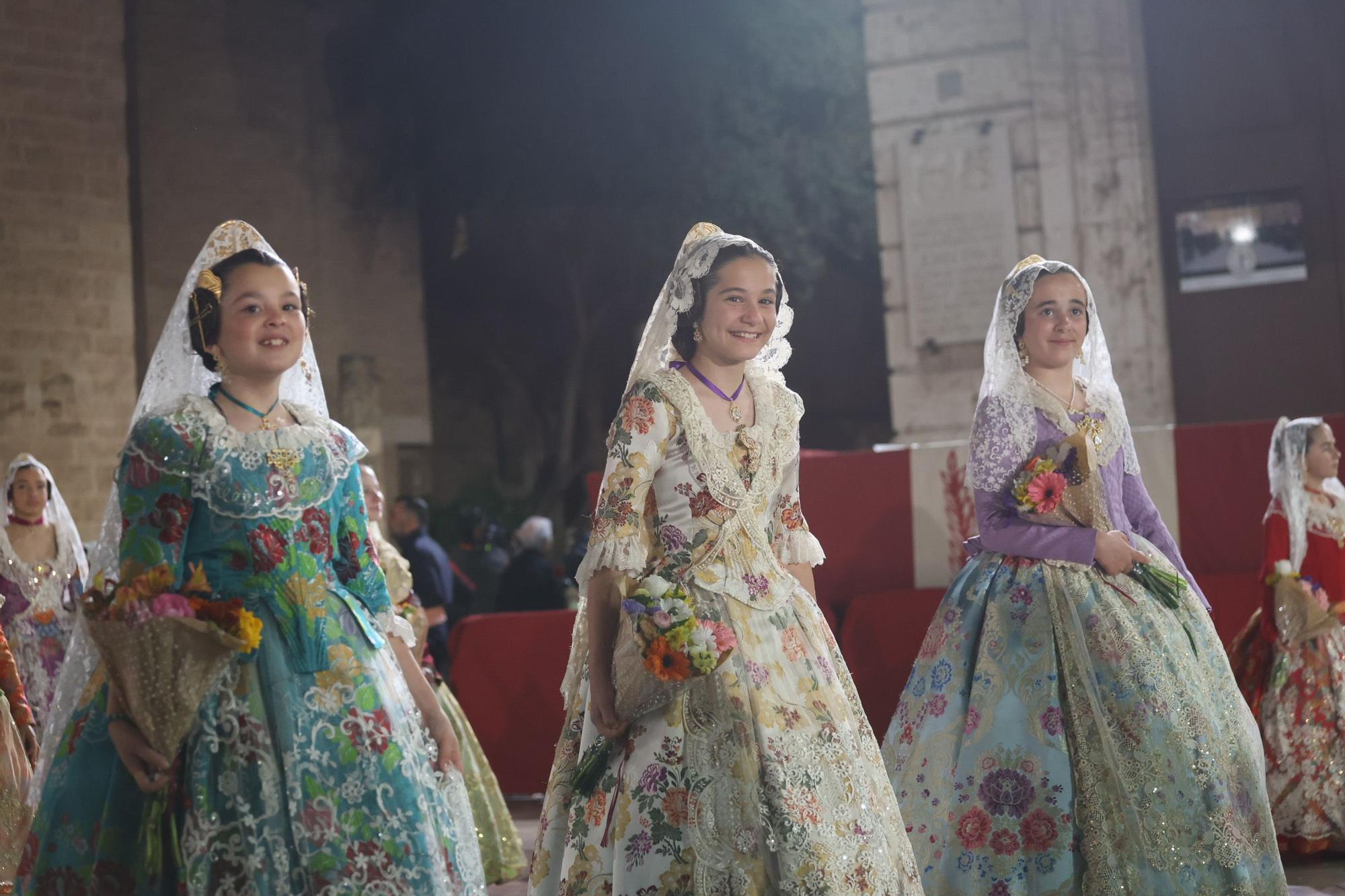 Búscate en el primer día de la Ofrenda en la calle San Vicente entre las 22 y las 23 horas