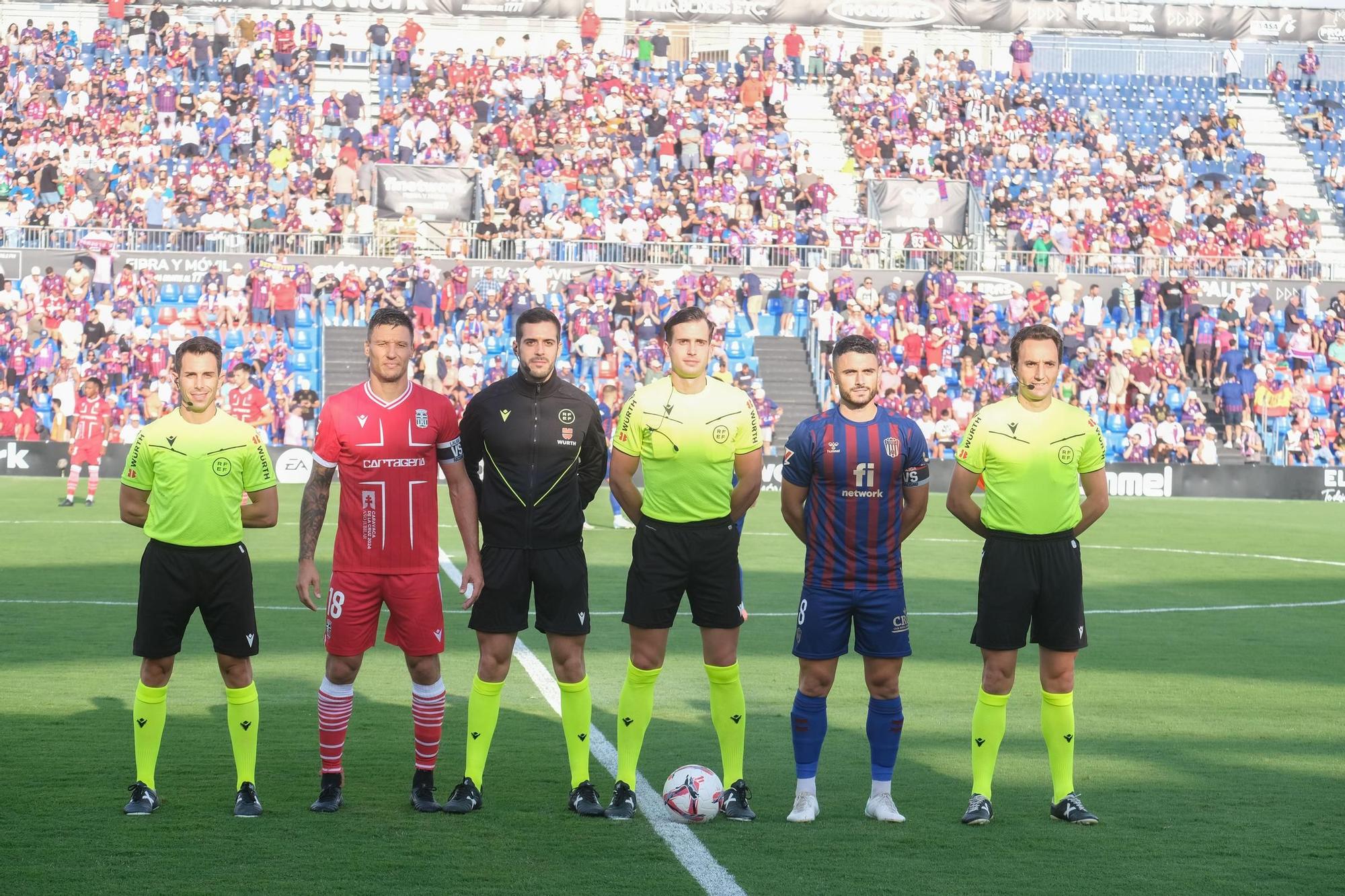 Las mejores imánes del CD Eldense - FC Cartagena (1-2) de la tercera jornada de la Liga Hypermotion