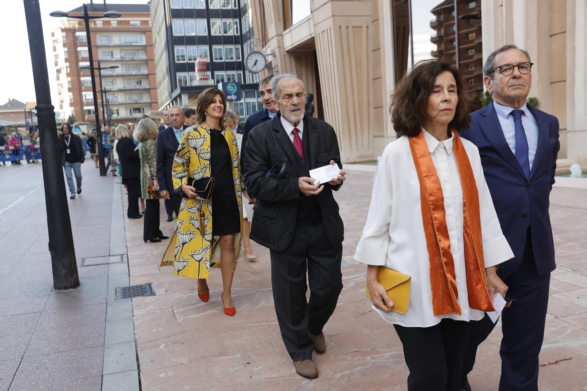 EN IMÁGENES: La Familia Real asiste en Oviedo al concierto de los premios "Princesa de Asturias"