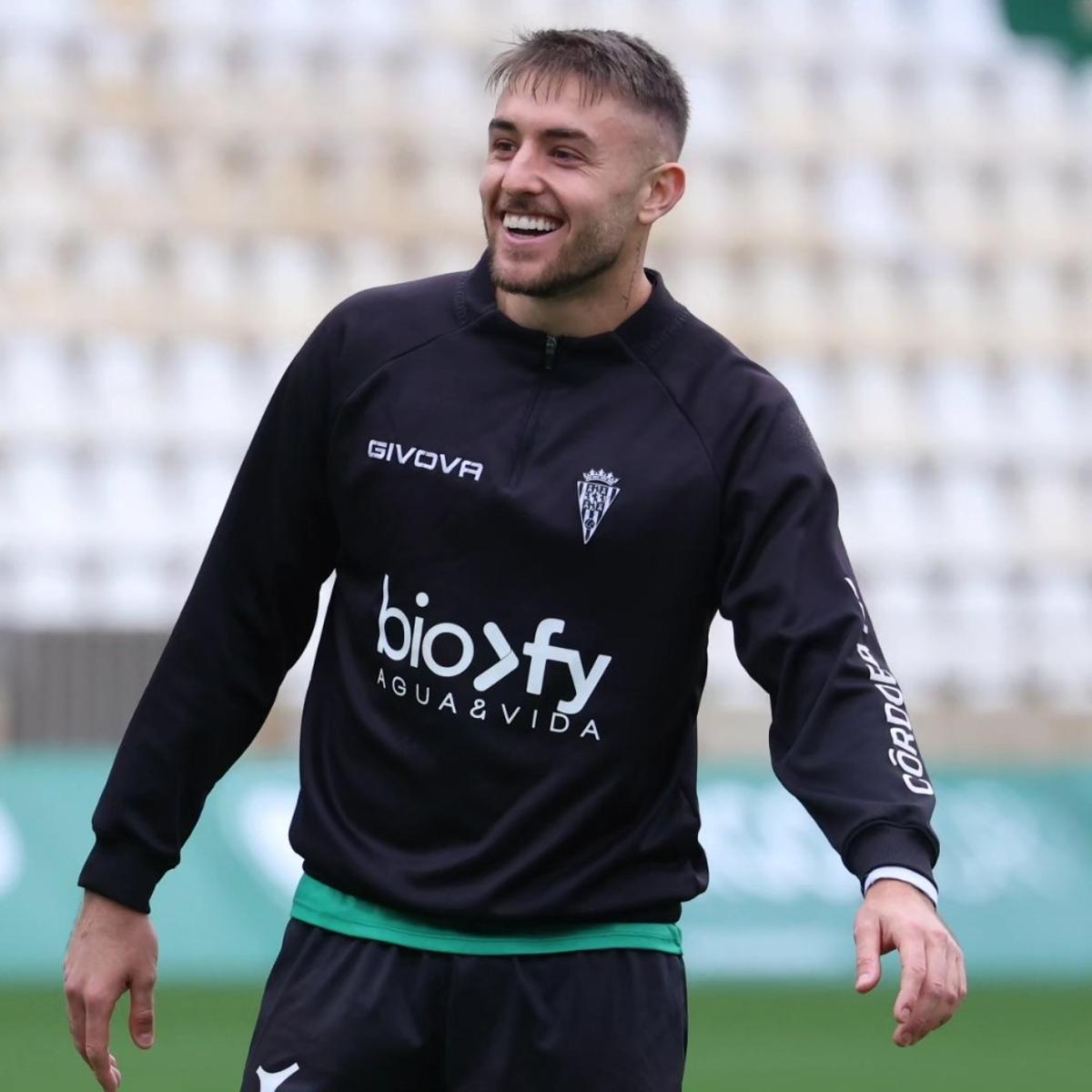 Antonio Casas, en el último entrenamiento del Córdoba CF.