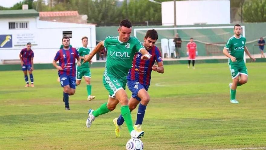 Roberto Bautista se sale en su regreso al fútbol con un doblete en tres minutos: "Quiero disfrutar unos añitos hasta que el cuerpo me deje"