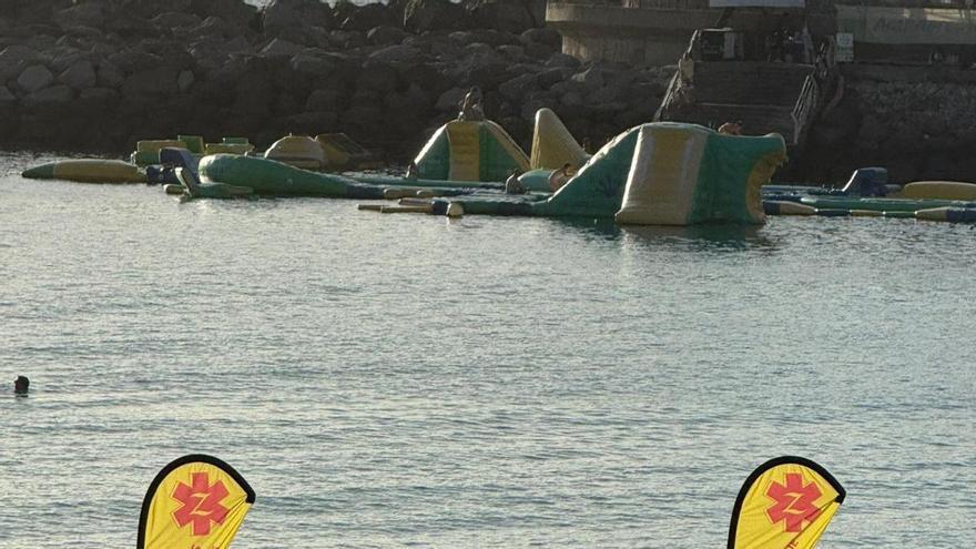 Aparece un cadáver en la playa de Amadores