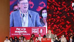 Ximo Puig, líder del PSPV, en un momento de su intervención en el congreso del partido celebrado este fin de semana en Benidorm.