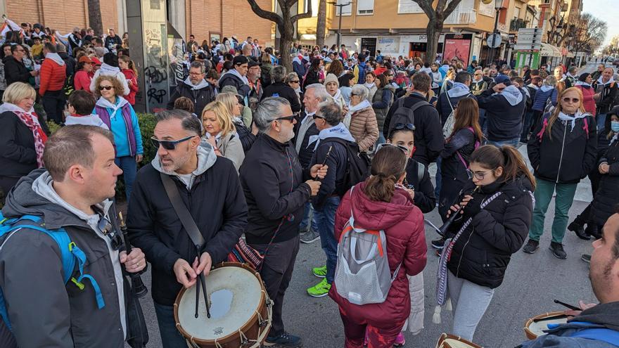 La romería de Santa Águeda desborda las previsiones con 1.500 participantes