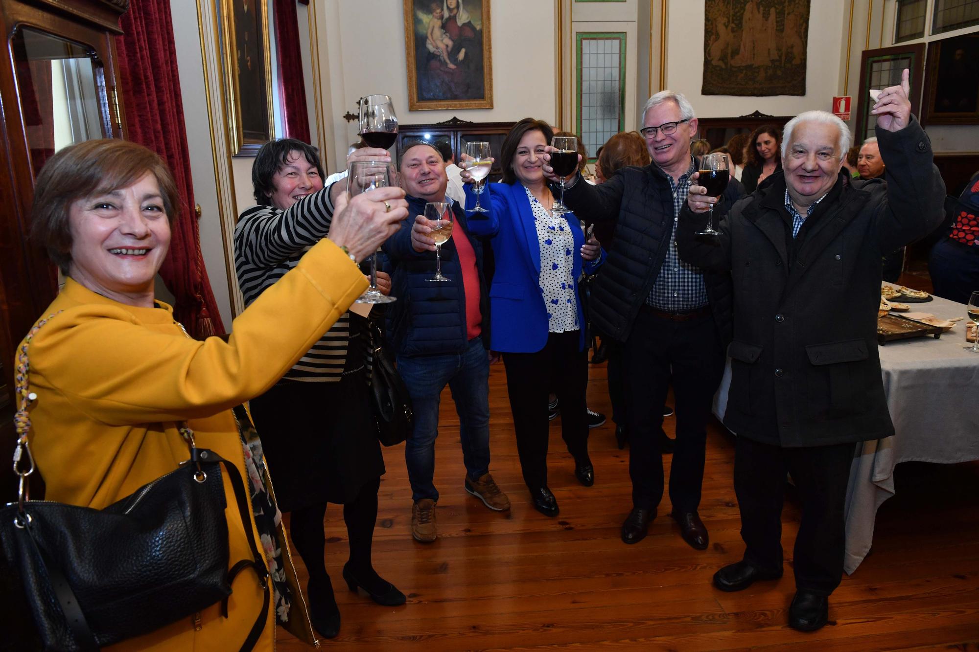 Homenaje a funcionarios jubilados del Ayuntamiento de A Coruña