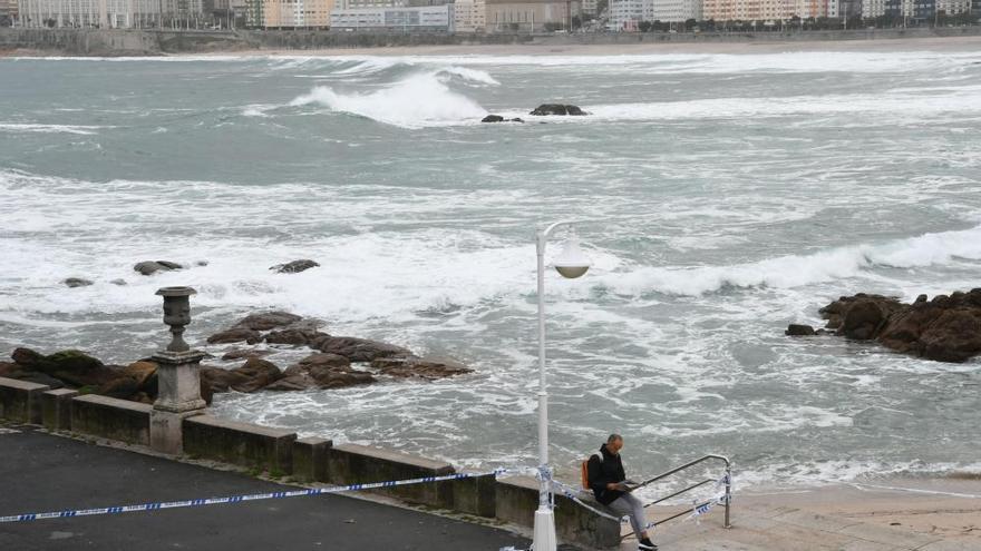 Una fuerte borrasca dejará alerta roja en el mar y fuertes vientos y lluvia en tierra