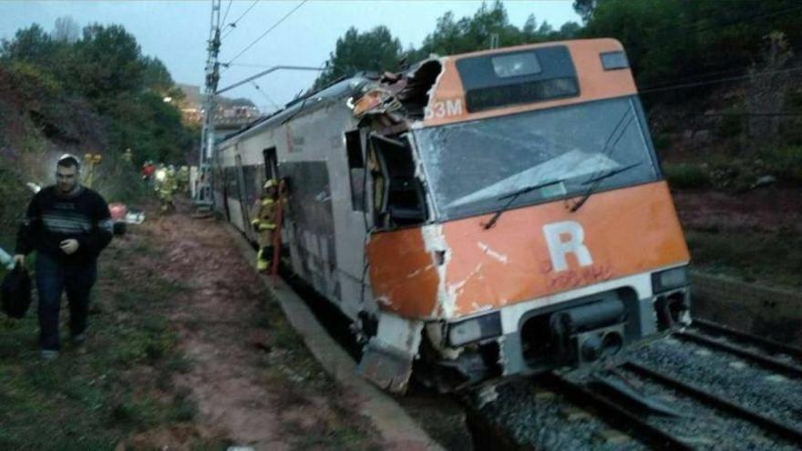 Así fue el descarrilamiento de tren de Vacarisses (Barcelona)