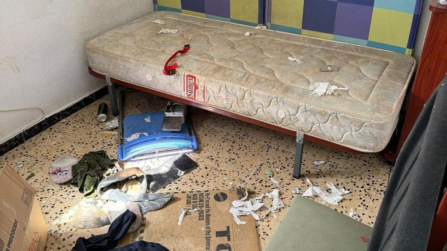Un piso alquilado en Badajoz acaba en pesadilla: «Me lo dejó lleno de excrementos»