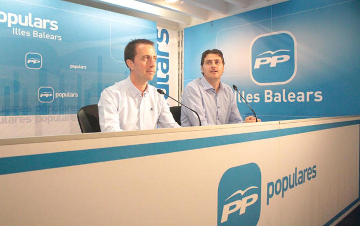 Llorenç Galmés y Sebastià Sagreras.