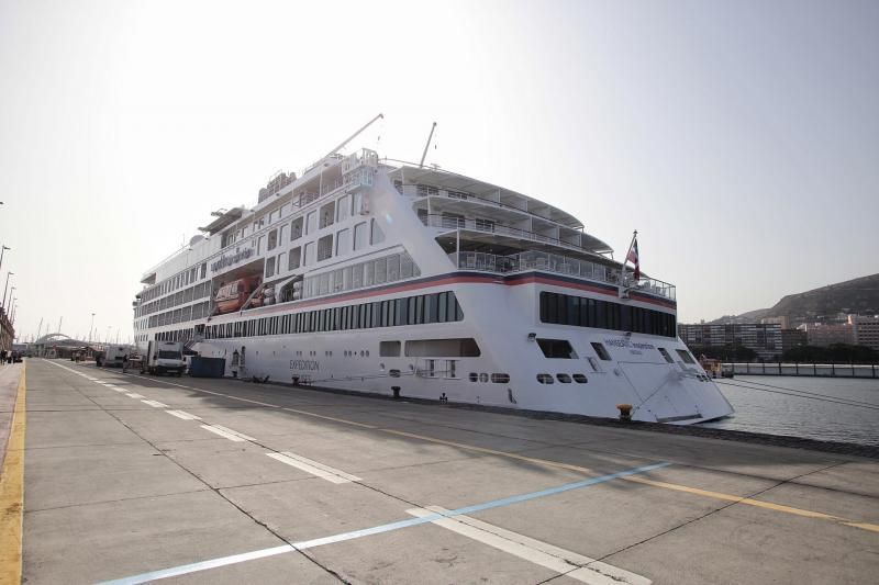 Cruceros en el puerto de la capital tinerfeña