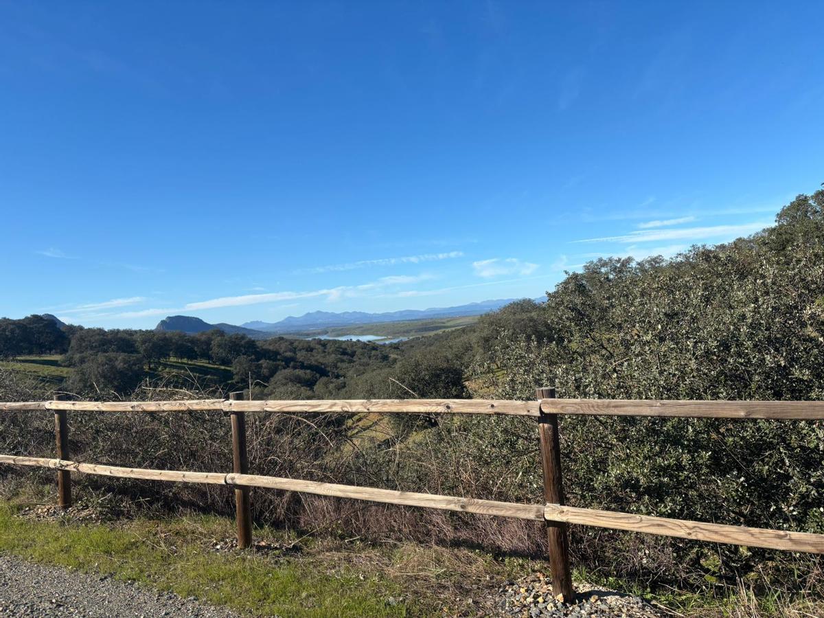 Galería | La dehesa de Herrera del Duque ya es un sendero azul