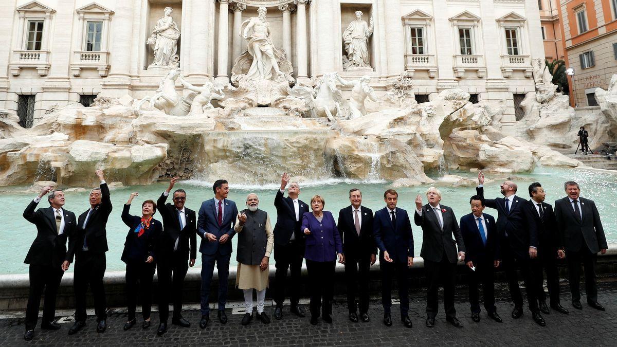 Los líderes del G20, en la Fontana de Trevi.