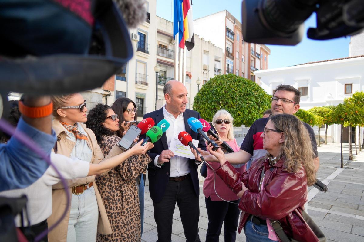 El portavoz del PP de Extremadura, José Ángel Sánchez Juliá.